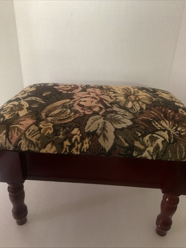 Vintage style floral tapestry - vintage,
